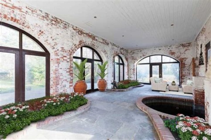 robin gibb real estate