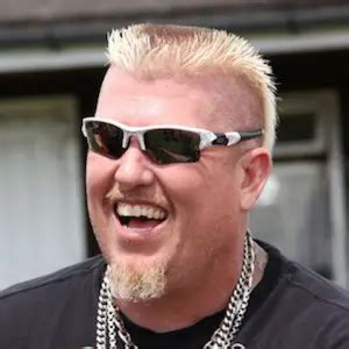 Ron Shirley height