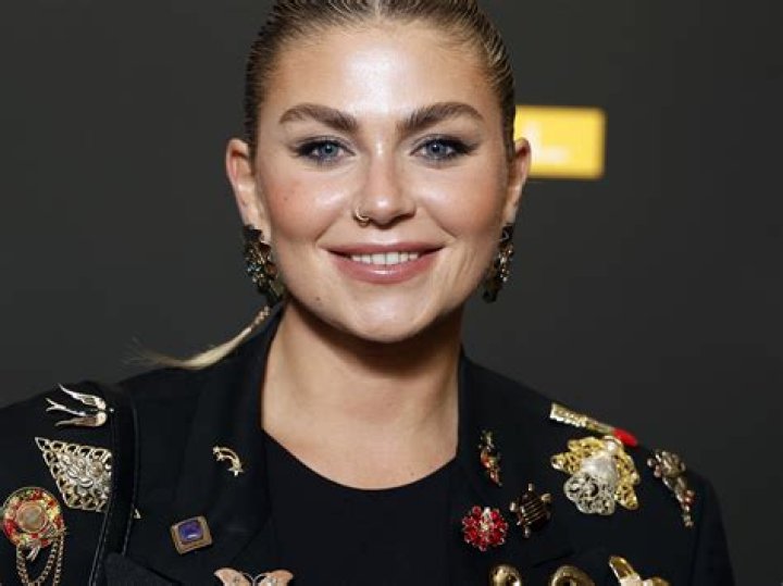 Roxeanne Hazes