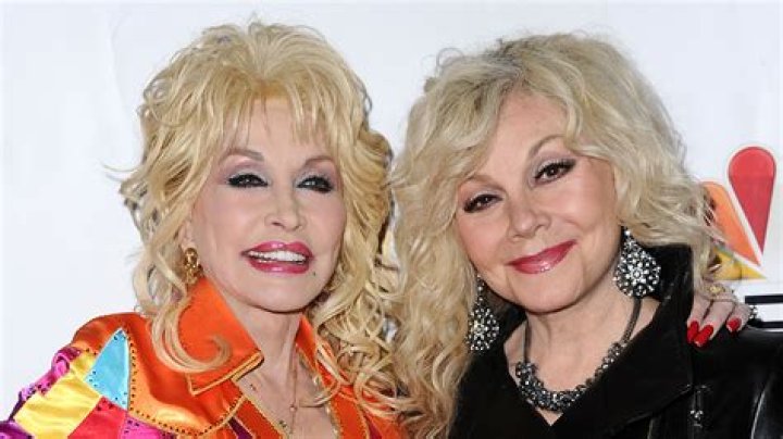 Stella Parton