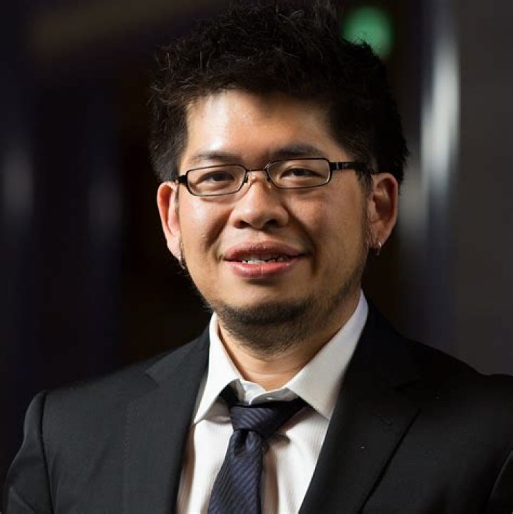 Steve Chen philanthropy Steve Chen philanthropy