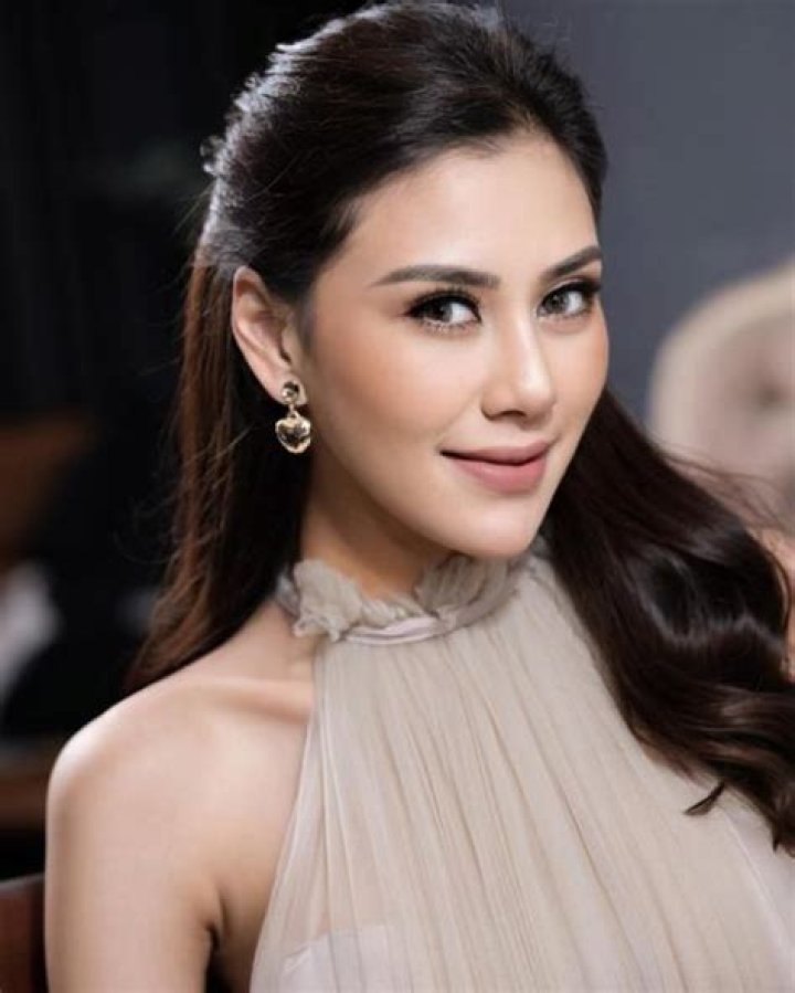 Syahnaz Sadiqah