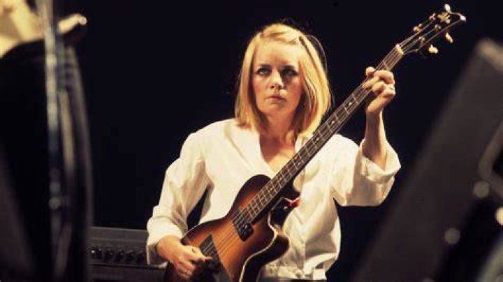 Tina Weymouth's contribution to Talking Heads Tina Weymouth's contribution to Talking Heads