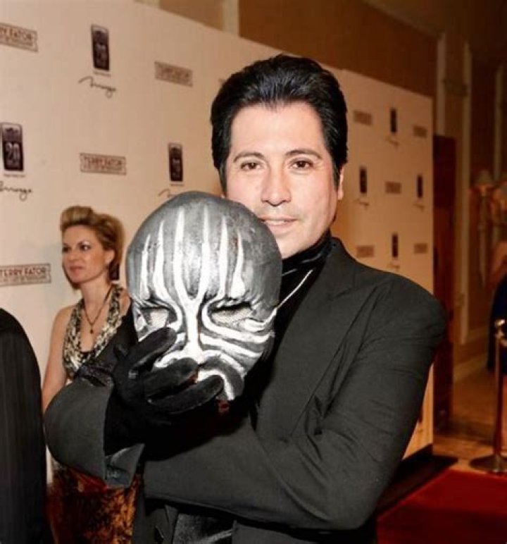 Val Valentino