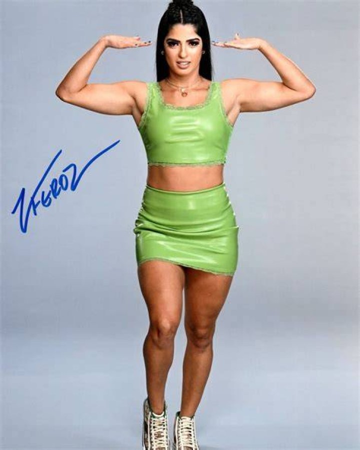 Valentina Feroz's Social Media Presence Valentina Feroz's Social Media Presence