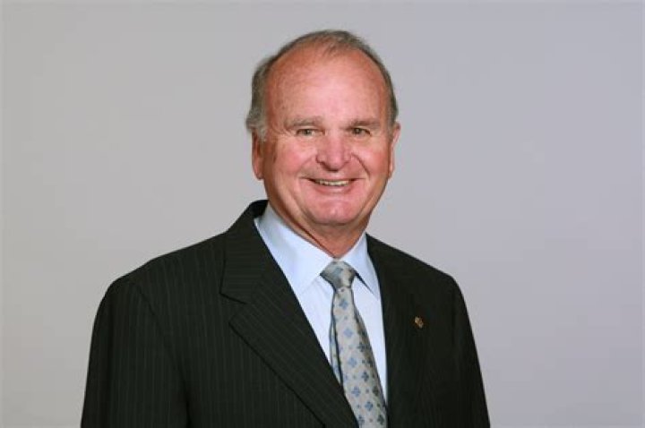 Wayne Weaver