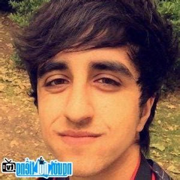 Xavi Shinwari