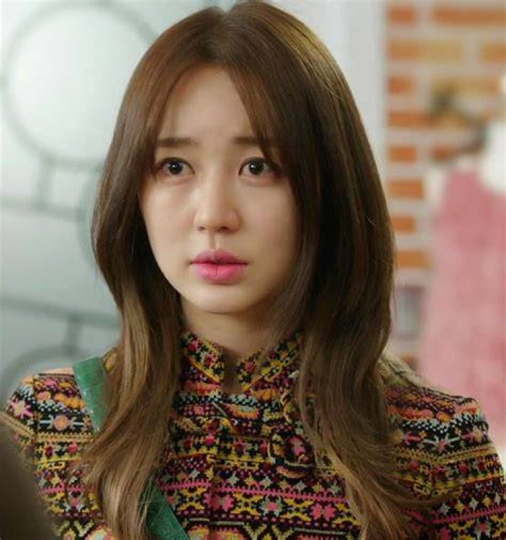 Yoon Eun Hye Talks About Why She Doesn’t Drink Or Date