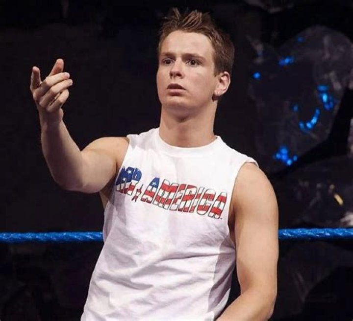 Zach Gowen